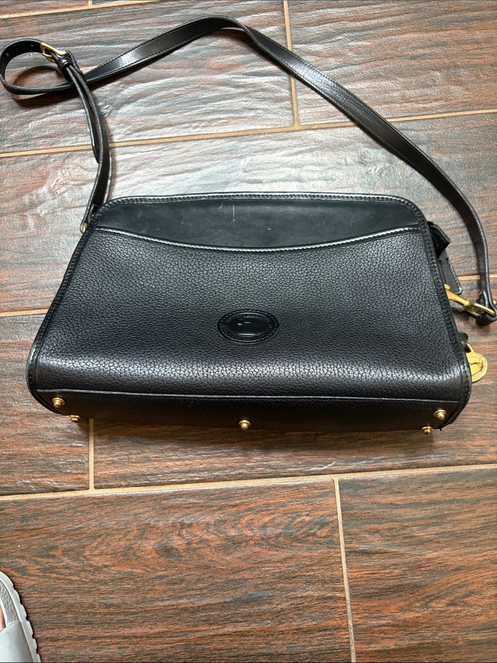 Dooney & Bourke Black Pebbled Leather Crossbody Bag with Gold Hardware - Picture 1 of 4